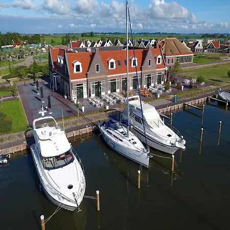 On The Markermeer, Near Amsterdam * Uitdam